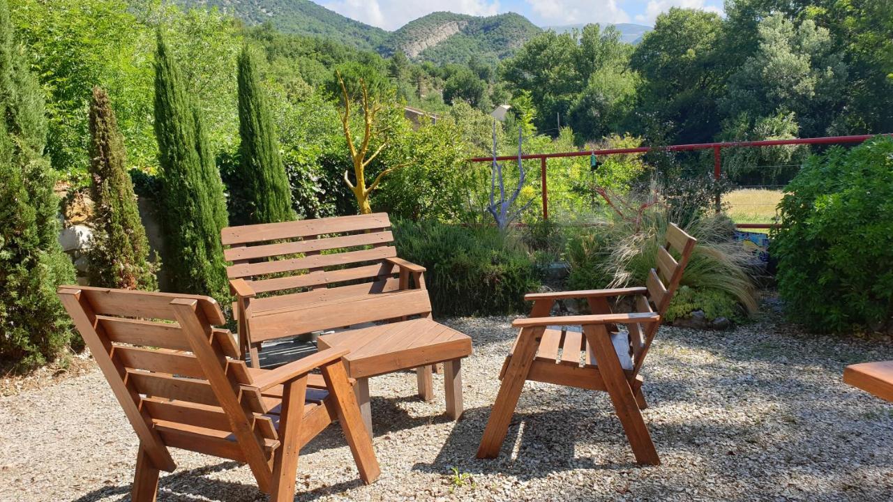 Auberge De Trente Pas Saint-Ferreol-Trente-Pas Экстерьер фото